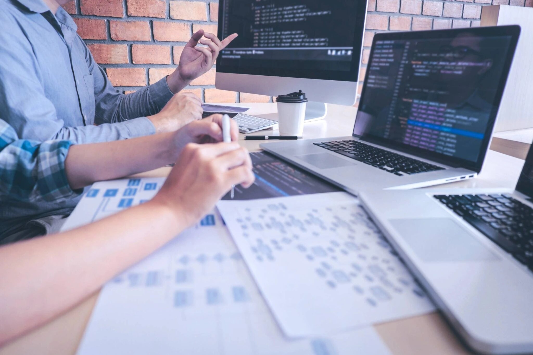 enterprise-software-solutions-proof-of-concept-and-prototype-modeling-2048x1366
